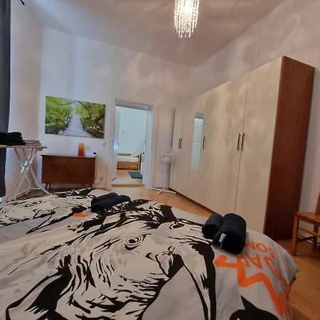 Bella Apart Apartment Wina Bagian luar foto