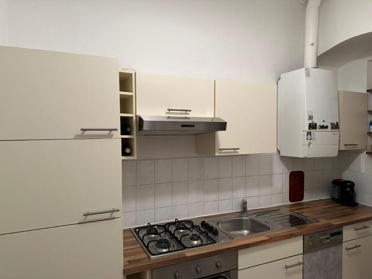 Bella Apart Apartment Wina Bagian luar foto