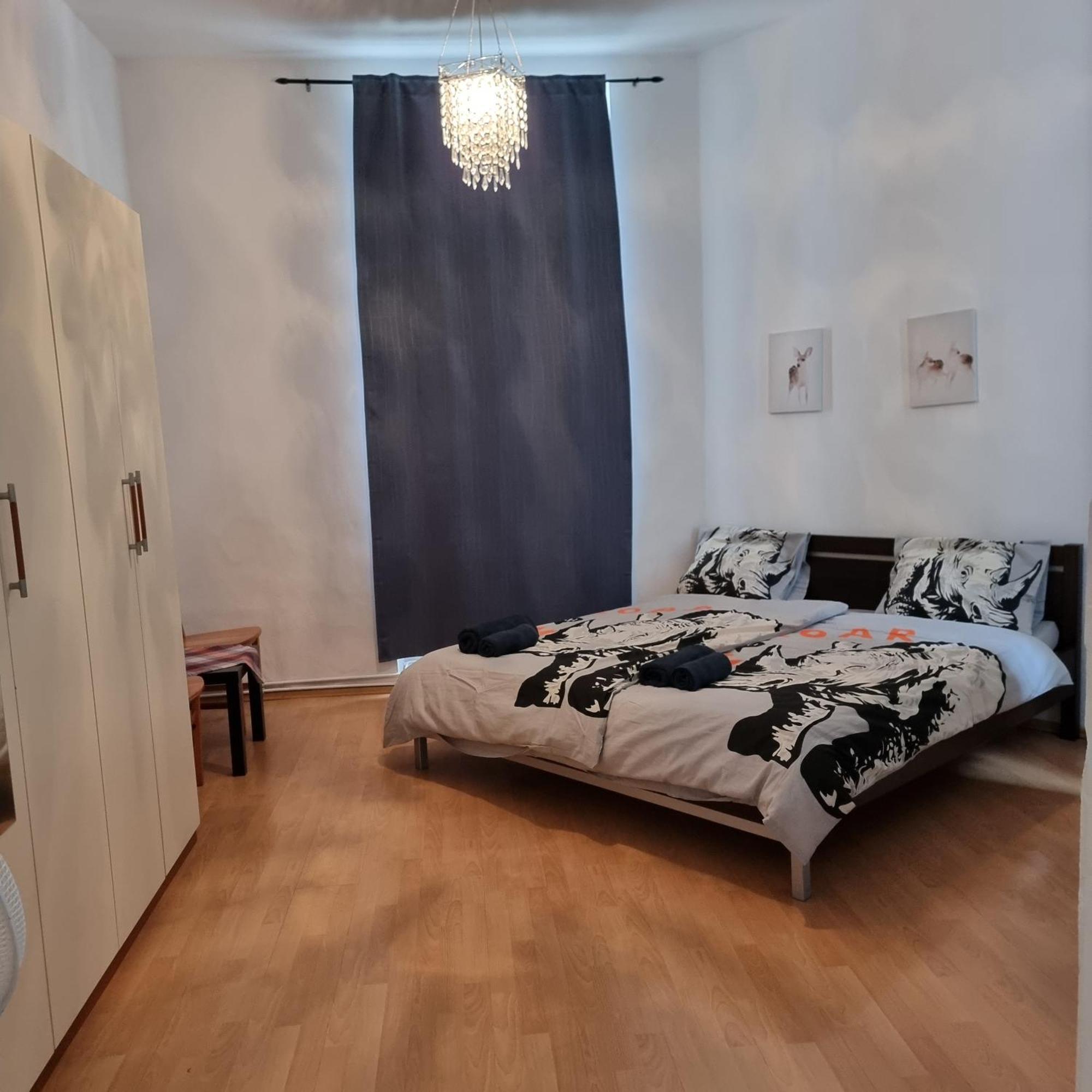 Bella Apart Apartment Wina Bagian luar foto